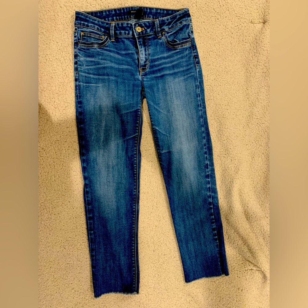 White House black market slim fit cropped jean